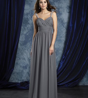 10 cool colors for your winter bridesmaids