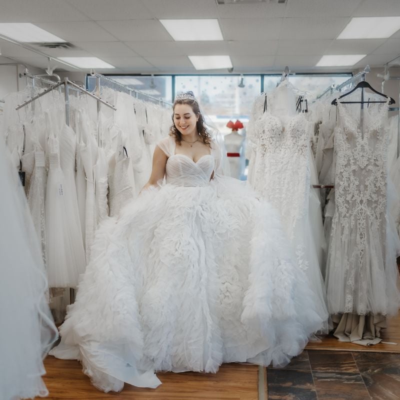 Clearance Cheap Off Rack Wedding Dresses 2024-Toronto, Mississauga,  Hamilton, Barrie