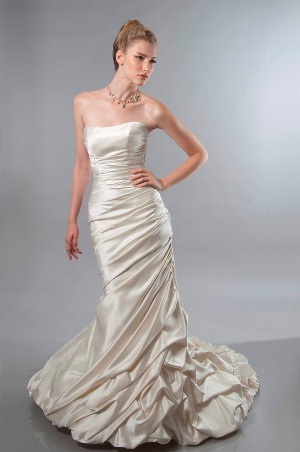 Wedding Dress - Alfred Sung BRIDAL - 6834 | AlfredSung Bridal Gown