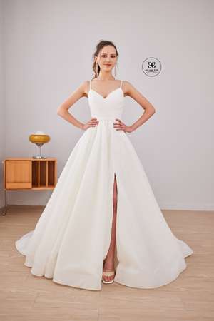 Wedding Dress - Julian Eve Bridal Collection: JE702 | JulianEve Bridal Gown