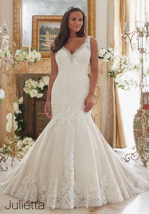 Wedding Dress - Mori Lee Julietta FALL 2016 Collection: 3204 - Crystal Beaded Edging Meets Embroidered Lace on Tulle with Scalloped Hemline | PlusSize Bridal Gown