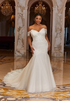 Wedding Dress - Mori Lee Julietta Bridal Collection: 3438 - Trisha Wedding Dress | PlusSize Bridal Gown