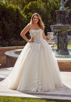 Wedding Dress - Mori Lee Julietta Bridal Collection: 3439 - Thora Wedding Dress | PlusSize Bridal Gown